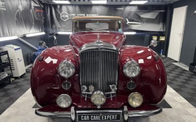 Bentley Oldtimer Lakherstel & Polijstwerk